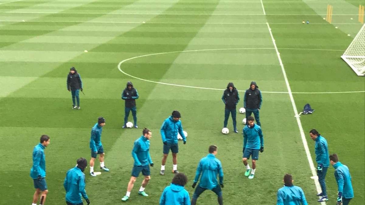 Agenda del día: último entrenamiento antes de viajar a Manchester