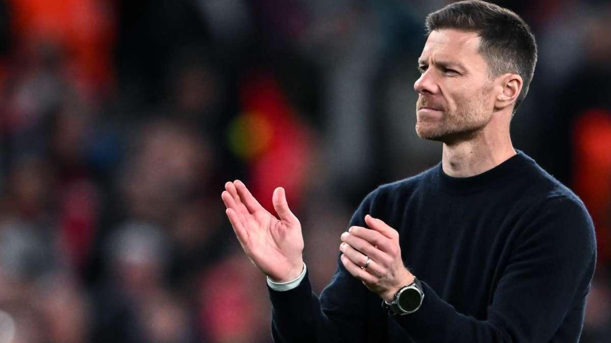 Xabi Alonso podría tener hasta siete refuerzos en defensa para el Mundial de Clubes