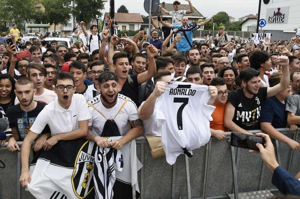  El Confidencial - La Juventus se interesa por Theo Hernández y el Madrid en Alex Telles