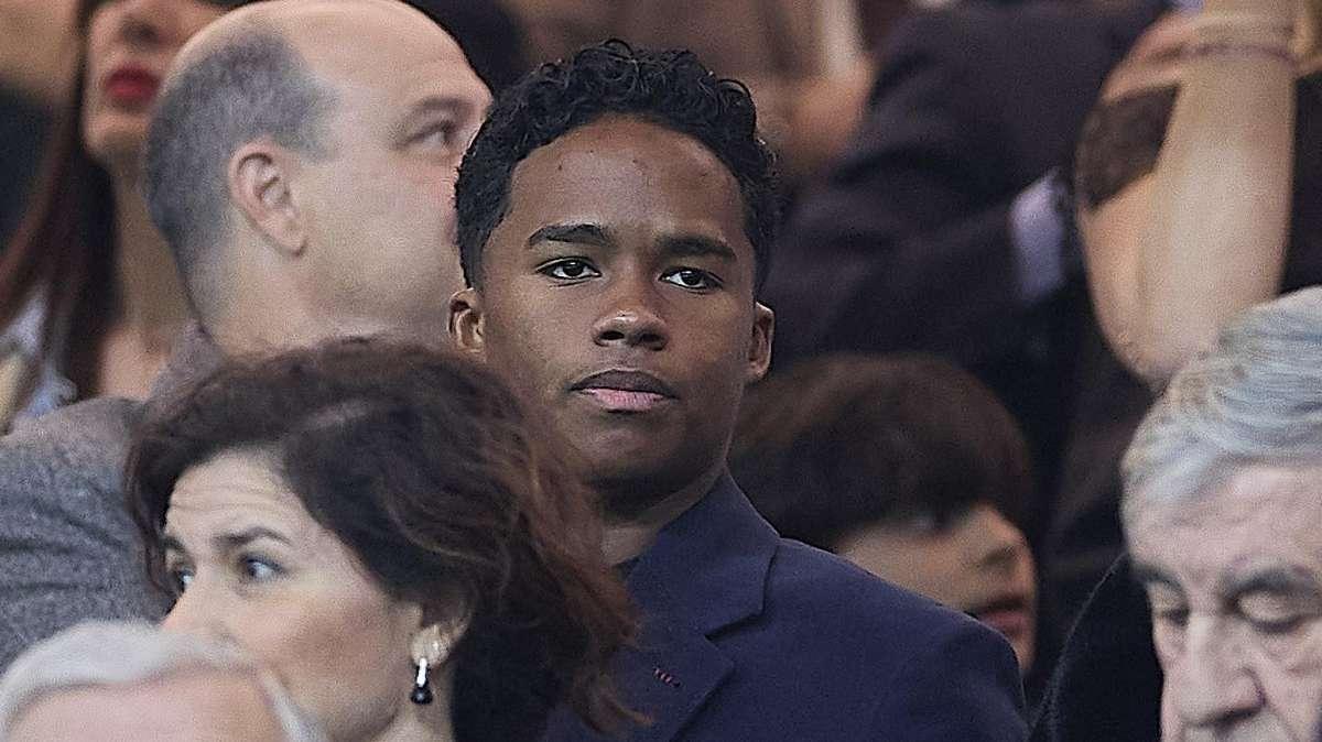 Real Madrid - Villarreal | Endrick visita el Santiago Bernabéu: "Es un sueño desde pequeño"