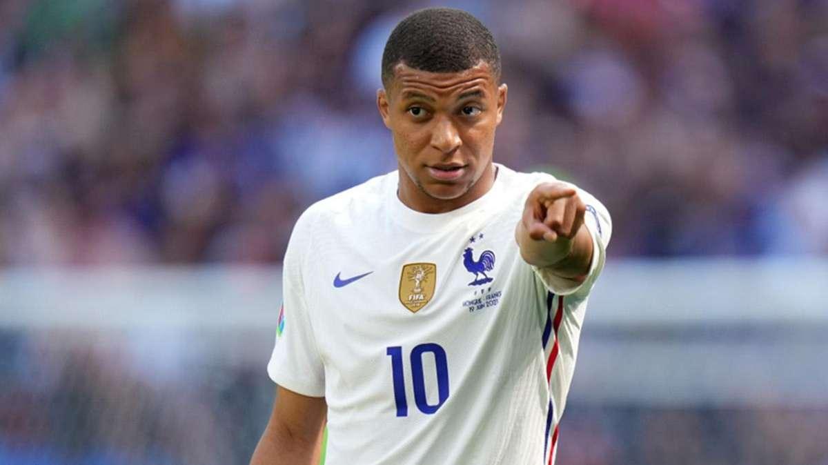 El interés oculto de las últimas declaraciones de Mbappé 