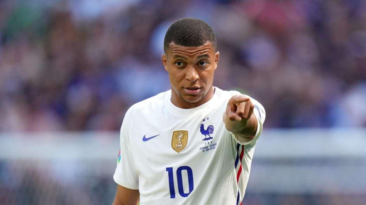 Mercado de fichajes en directo | Mbappé pide salir, Ramos elige al PSG, el 'efecto Varane'...