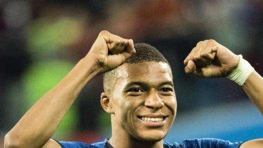 Mbappé, a fuego lento
