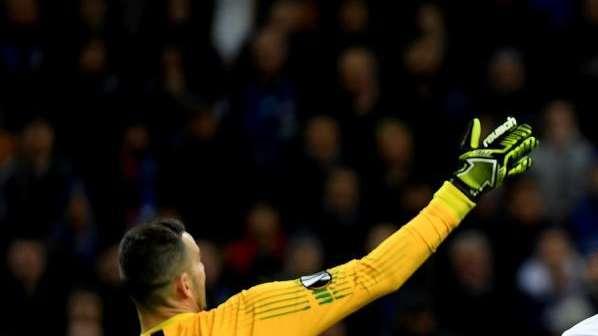 Frankfurt no es París y el tren para Jovic solo pasa una vez