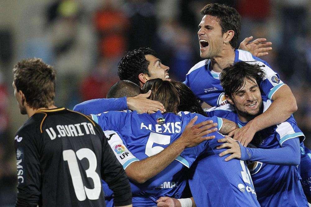 FINALES - El Getafe devora (2-0) y el Sevilla saca petróleo (1-1)