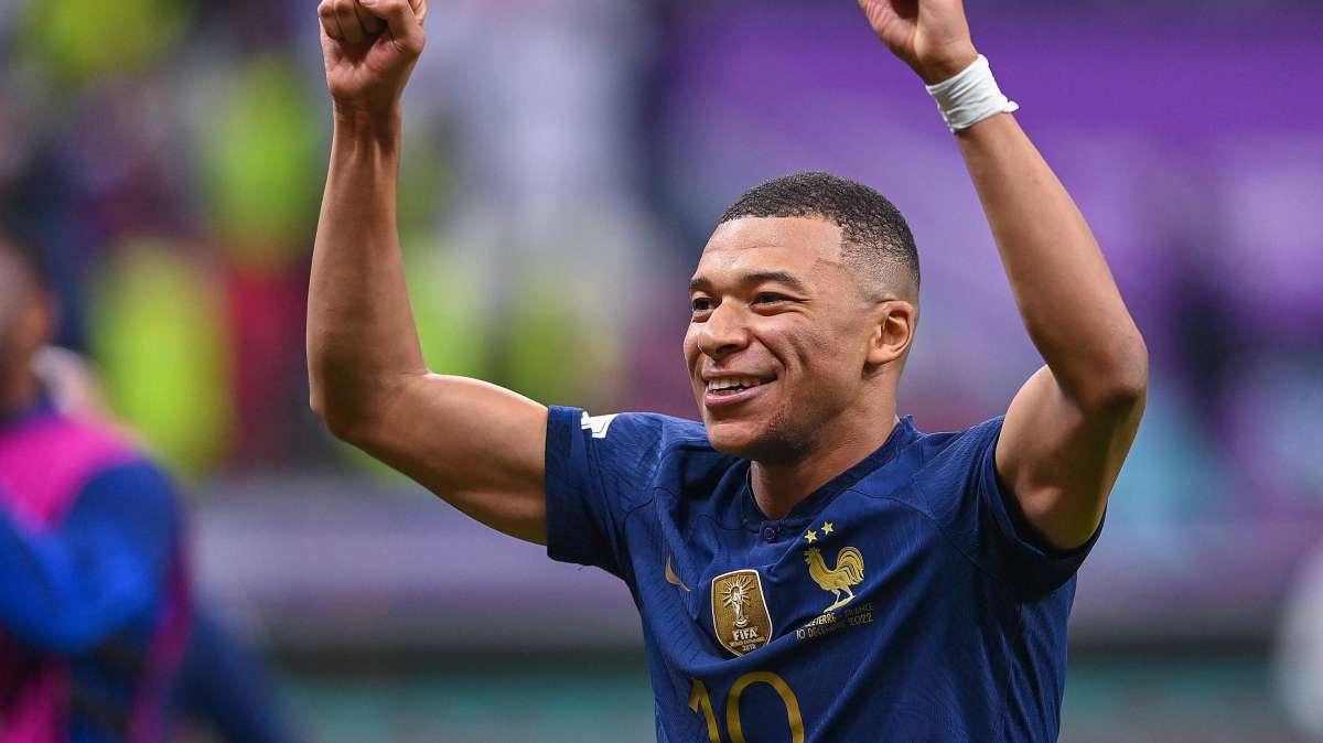 "Mbappé está cerca de renovar y podría mostrarlo públicamente junto a Al-Khelaifi"