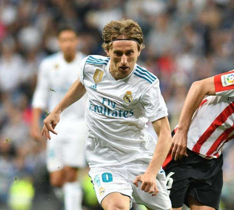 As, Roncero: "Modric ni ha firmado nada ni se ha asegurado por escrito su merecida mejora salarial"