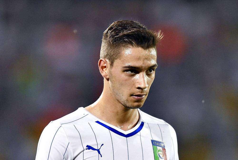 MARCA: De Sciglio, la alternativa a una posible salida de Arbeloa