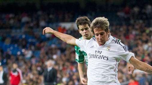 Le10Sport: El PSG se fija en Coentrao