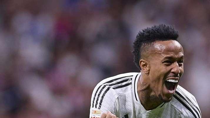 Militao reaparece en Valdebebas y deja una imagen sorprendente