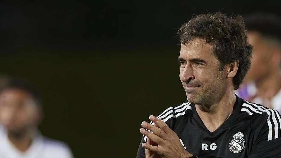 Raúl González viaja con el Castilla a Linares con su futuro en el aire