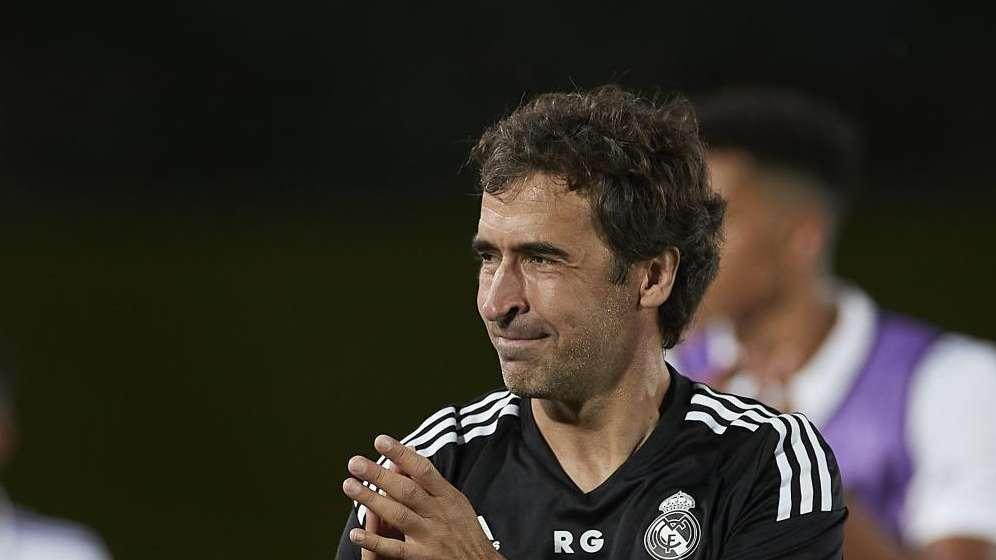 Bombazo a la vista: Raúl dejaría el Castilla por 'culpa' de Xabi Alonso