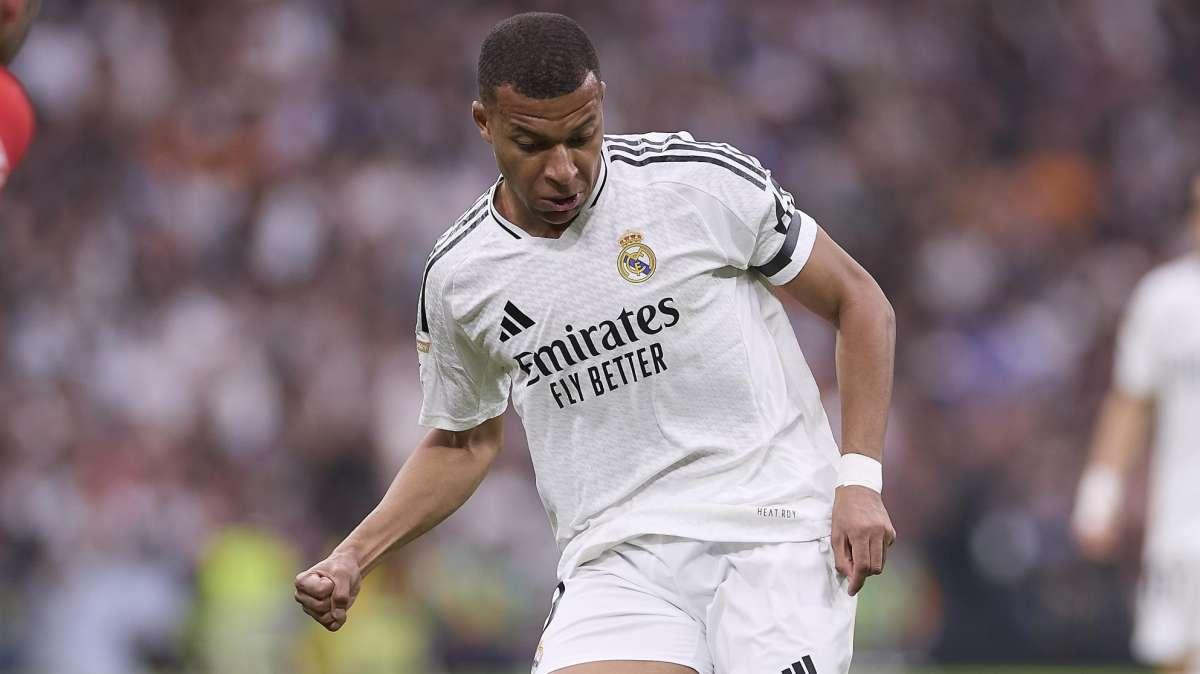 Hay que exigir más a Mbappé, pero va por buen camino