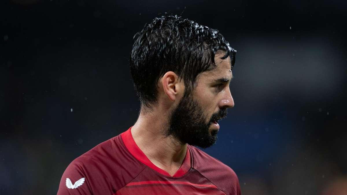 OFICIAL | Punto y final a la etapa de Isco en el Sevilla