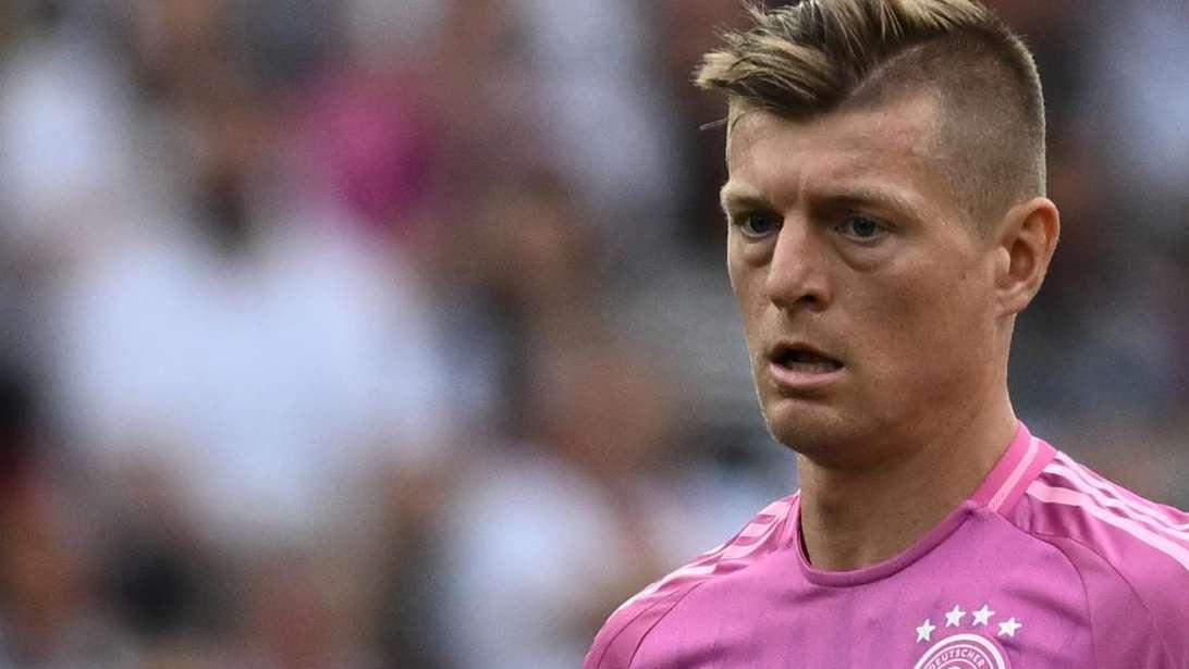 Kroos advierte a Xabi: "Ahí es dónde más se sufrió la temporada pasada"