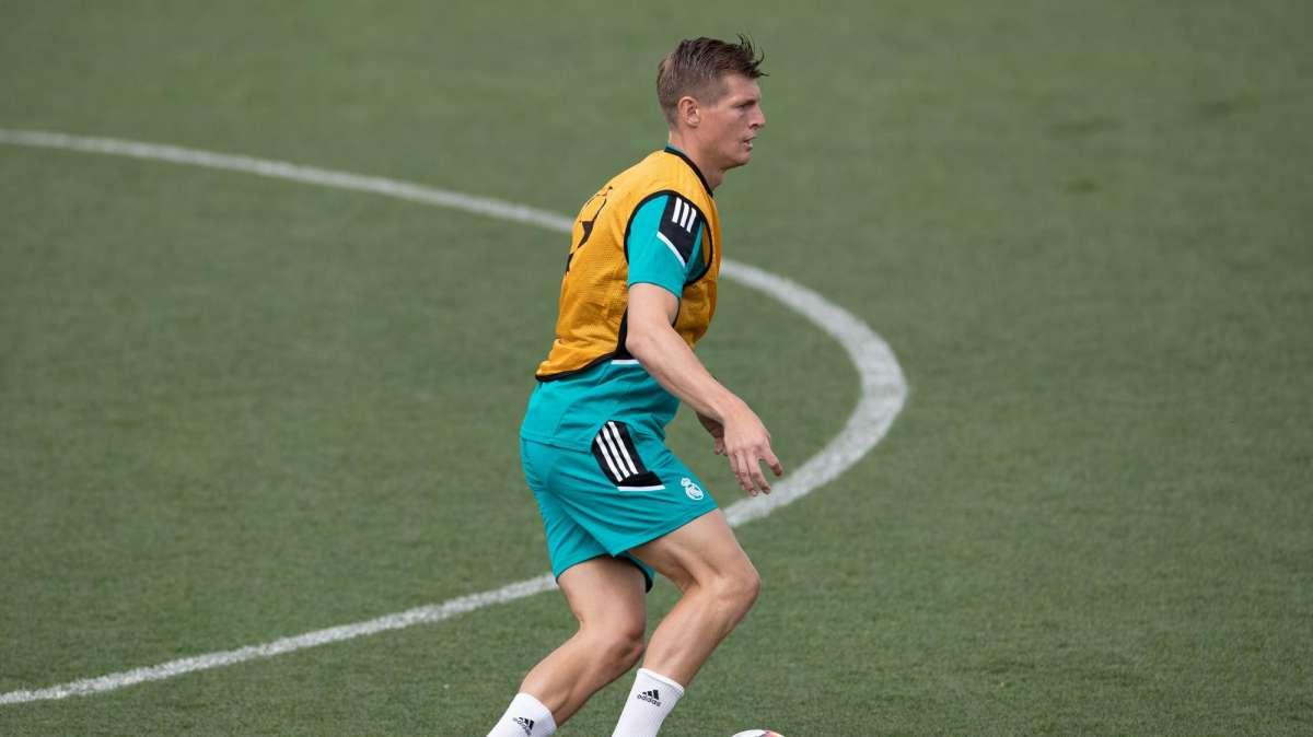 Toribio a BD: "Kroos es un poco como Zidane... igual cuelga las botas"