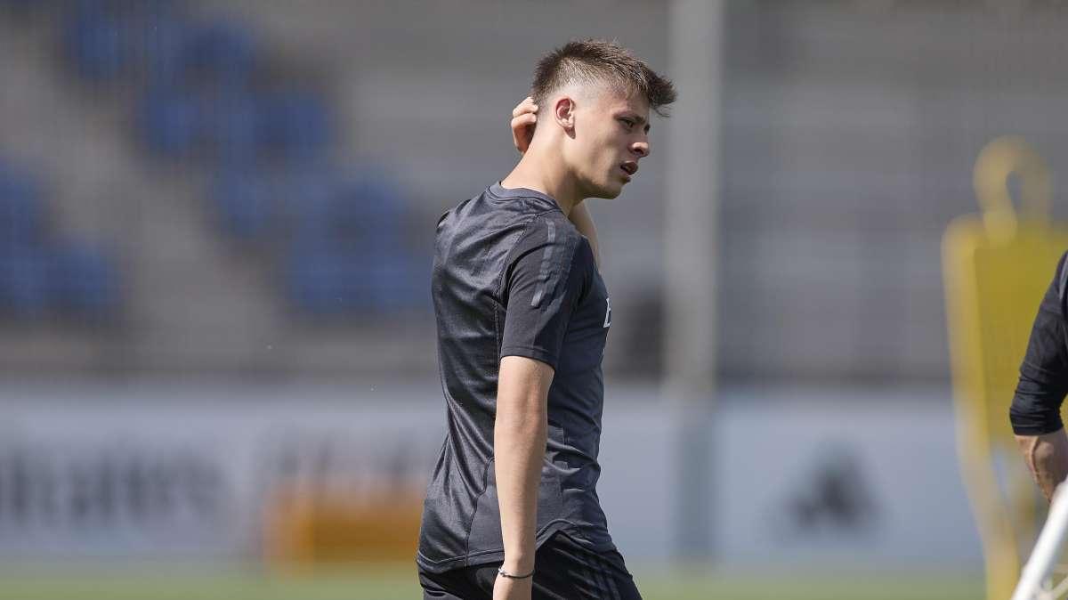 "En el Real Madrid no tienen claro dónde poner a Güler"