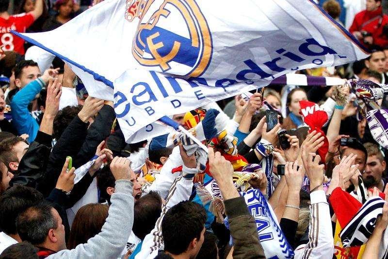 El Clásico de pretemporada tendrá un reconocido cantante durante el descanso