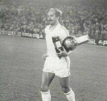 OFICIAL: El exmadridista Stielike, nuevo seleccionador de Corea del Sur