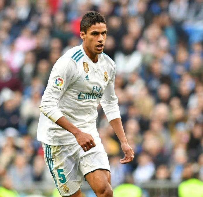 Varane: "La segunda parte fue mala, pero no tiramos la toalla en Liga. El PSG..."
