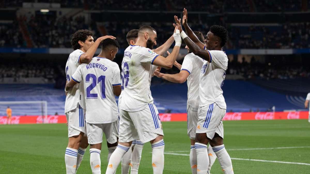 Vinicius: "Espero que Benzema se lleve el Balón de Oro. Mi hat-trick..."