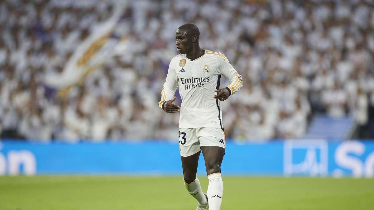 DOBLE CAMBIO EN EL REAL MADRID | Entran Kroos y Fran García por Camavinga y Mendy