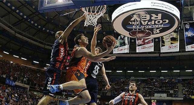 Valencia Basket gana en un final de infarto