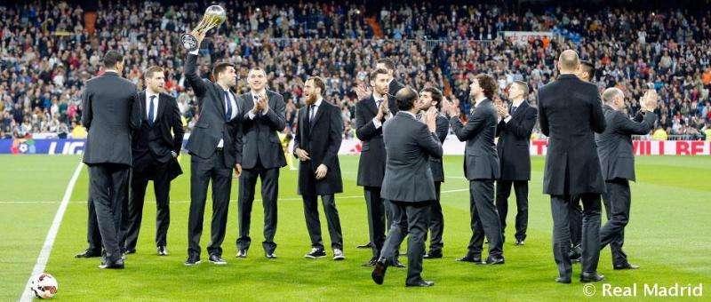 La plantilla del Madrid de baloncesto ofrece el título de Copa del Rey