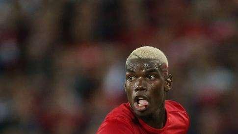 ¿Inminente salida de Pogba? Raiola quiere reunirse con el United antes del mercado invernal