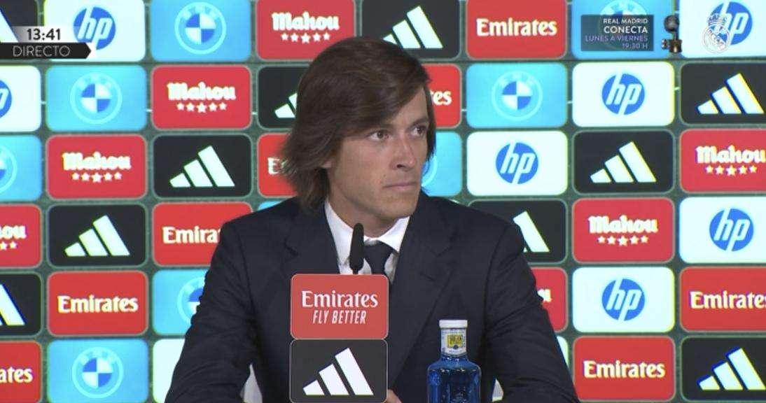 Álvaro Carreras en rueda de prensa: "Volver significa todo. Estoy viviendo un sueño"