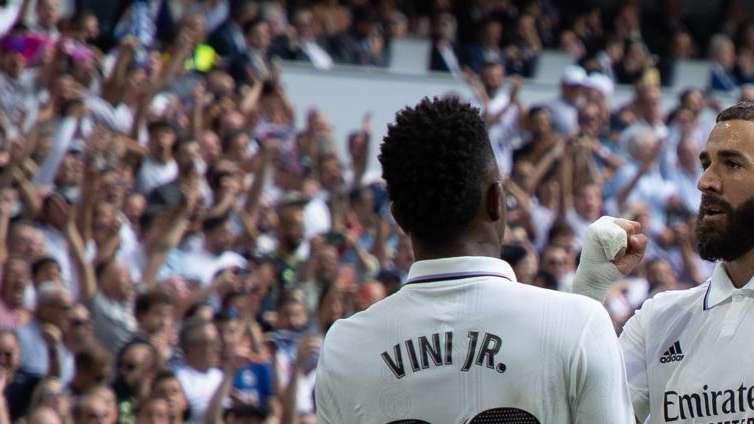 Benzema y Vinicius podrían quedarse en el banquillo en la primera jornada del Mundial