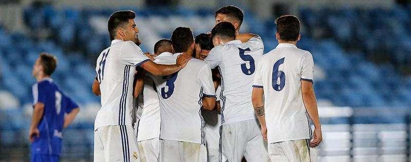 Miguel Palencia, en Realmadrid TV: "Los jugadores del Castilla son muy jóvenes y tienen que tener paciencia"