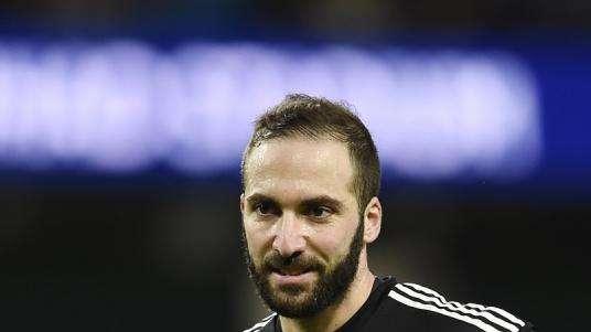 La Razón, Diego Plaza: "Allegri tendrá que recomponer el once. Higuaín..."