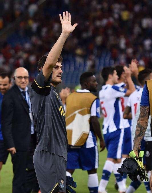 Casillas: "No he renunciado a la Selección. ¿Mou? Estábamos enamorados, pero..."