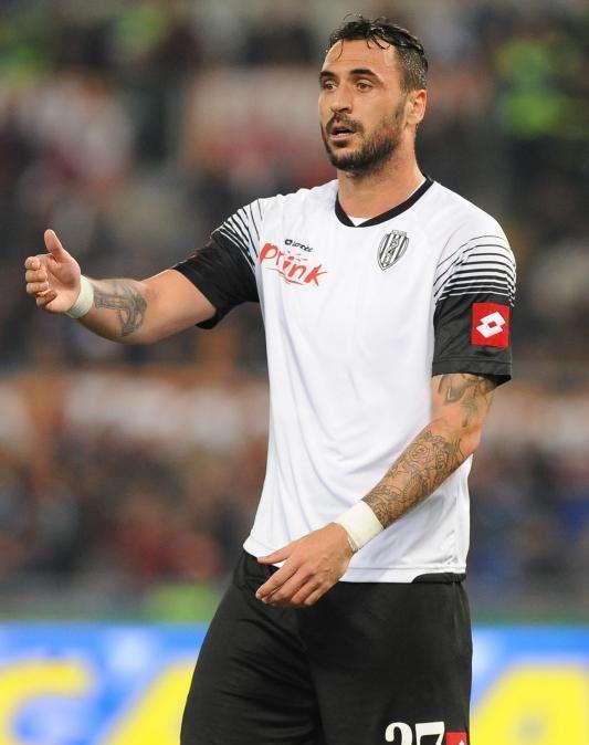 Hugo Almeida presentado como nuevo jugador del Hannover