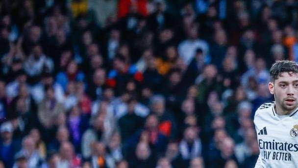 Valverde enciende las alarmas en el entrenamiento del Real Madrid