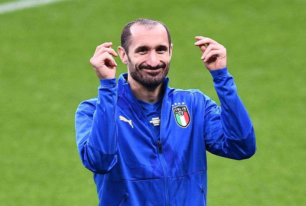 Fichajes | Se acaba el 'culebrón Chiellini'; renovará en las próximas horas