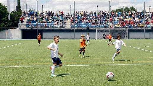 Las peñas madridistas disputarán un torneo en Valdebebas