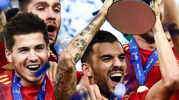 ÚLTIMA HORA | Diego Llorente también da positivo y se suma a Busquets