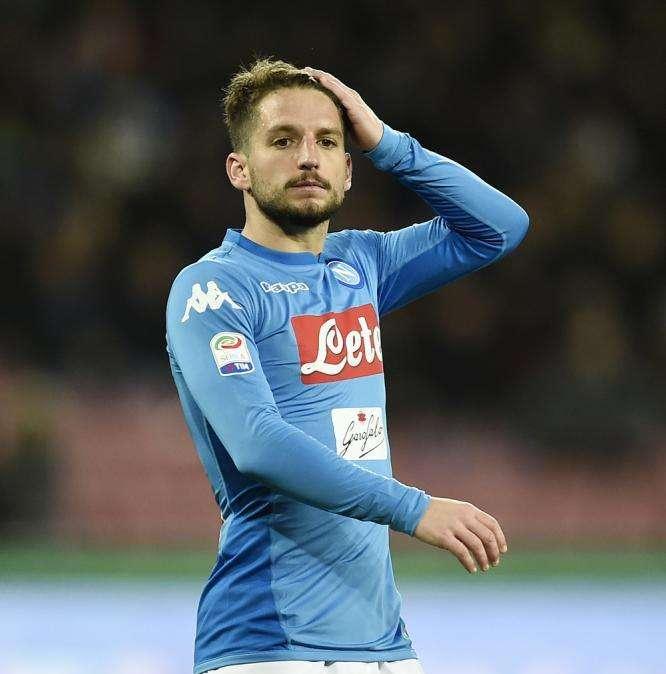 La llegada de Ancelotti paraliza el futuro de Mertens: Atlético, Manchester o Arsenal, interesados