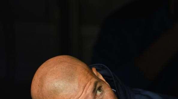 Roberto Morales: "Falta autocrítica en los jugadores. Si te pilla el PSG así..."
