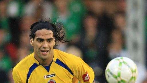 Times: China también tienta a Falcao y Van Persie