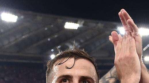 Mundo Deportivo - Primeros contactos entre el FC Barcelona y Pjanic