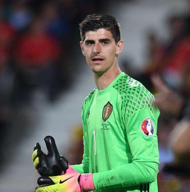 AS, Marco Ruíz: "Al Madrid sólo le interesa Courtois. Willian..."