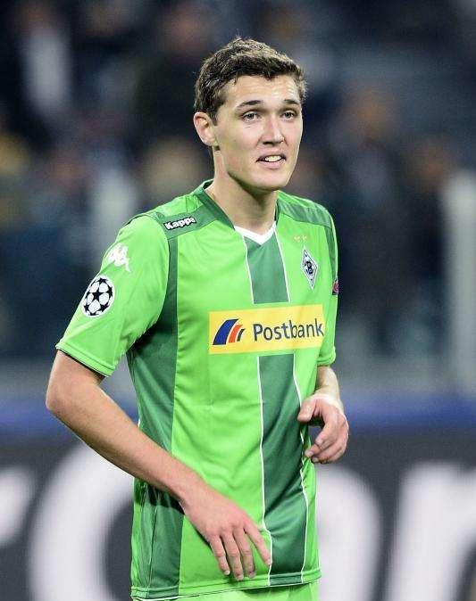 Mundo Deportivo: El Chelsea opta porque Christensen continúe en el Gladbach
