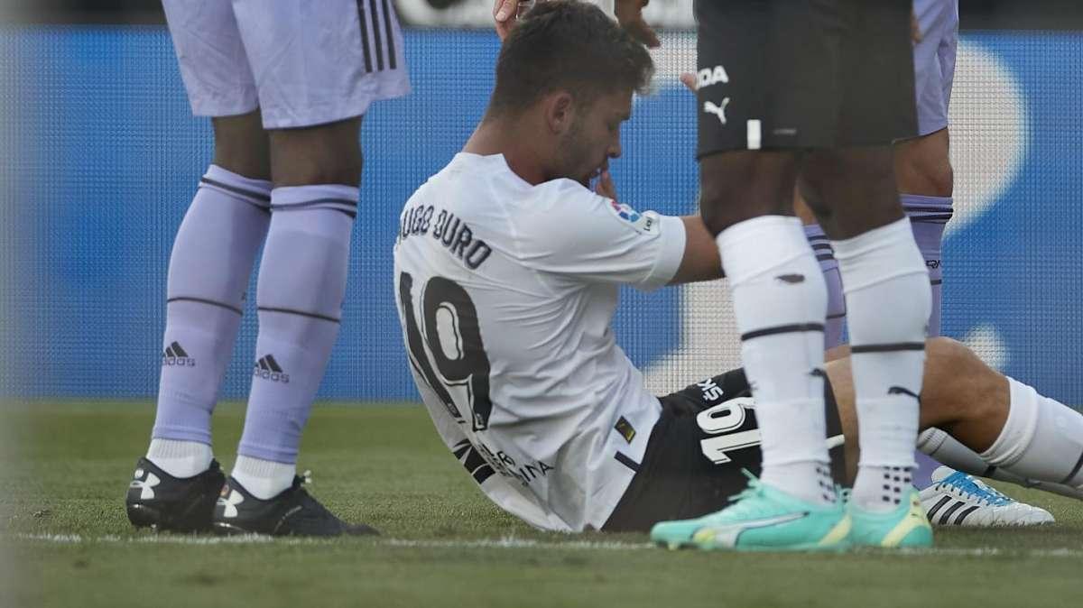 Hugo Duro lidera el ataque del Valencia: el once ante el Real Madrid