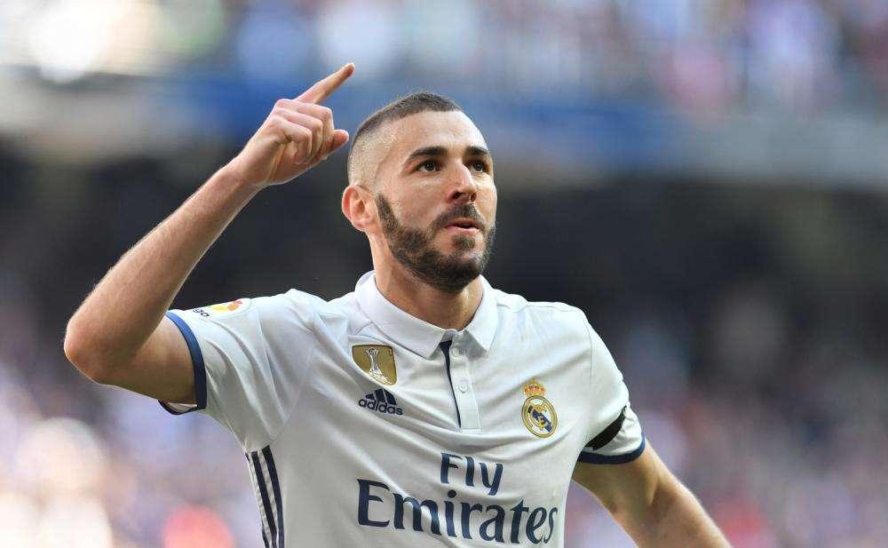 Se filtra la lista de sustitutos de Benzema en orden de interés: Hazard, descartado