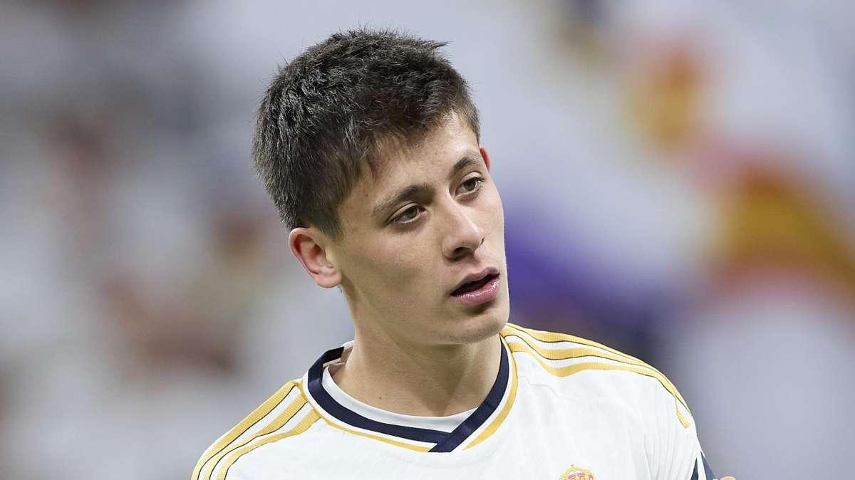 CAMBIO EN EL REAL MADRID | Entra Güler por Camavinga