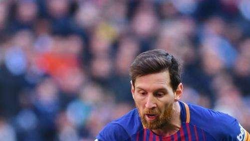Don Balón - Leo Messi informa a sus compañeros del equipo al que irá Cristiano