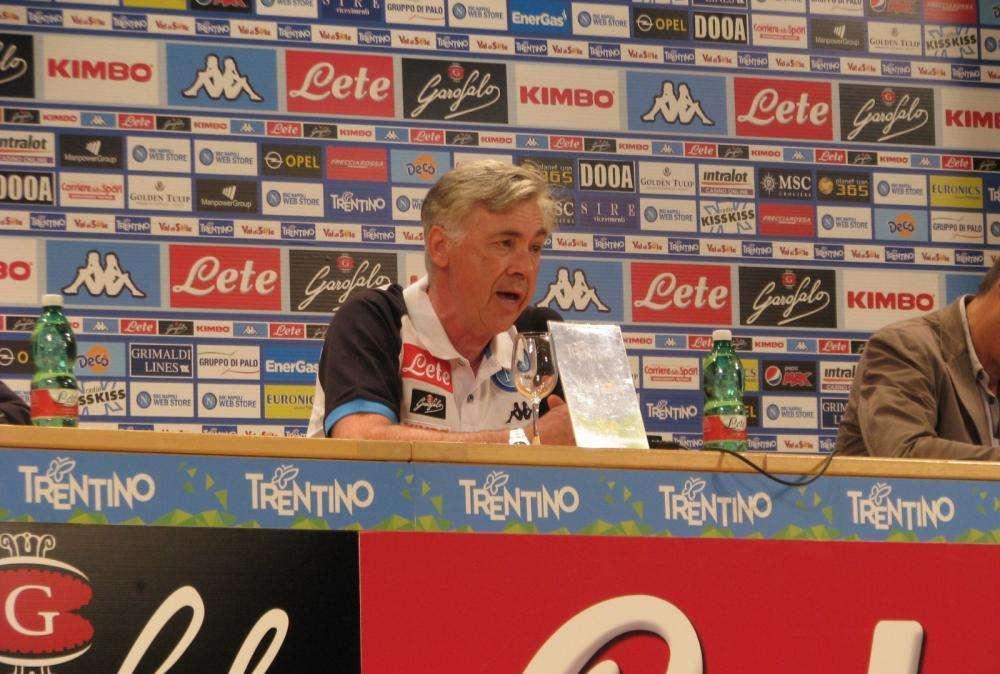 Ancelotti recuerda su etapa en España: "El Nápoles no es como el Real Madrid"